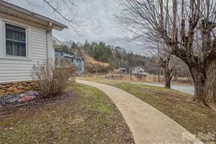 2301 Silver Ml Rd, Marshall, NC 28753 - Photo 35