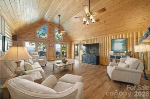 82 Running Ridge Rd, Asheville, NC 28804 - Photo 9