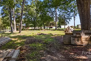156 White Poplar St, Ramseur, NC 27316 - Photo 33