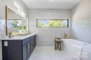 1921 Grier Ave, Charlotte, NC 28216 - Photo 23