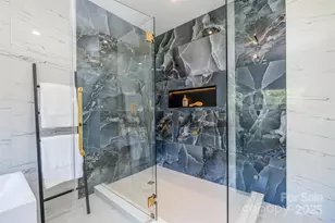 1921 Grier Ave, Charlotte, NC 28216 - Photo 25