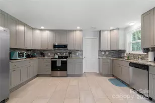 2510 Sherrill St, Charlotte, NC 28208 - Photo 1