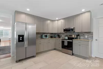 2510 Sherrill Street, Charlotte, NC 28208 - Photo 11