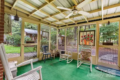 3054 Spencer Heights Drive, Lenoir, NC 28645 - Photo 11