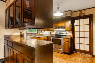 3054 Spencer Heights Drive, Lenoir, NC 28645 - Photo 9