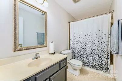 4306 Wynborough Lane, Charlotte, NC 28269 - Photo 15