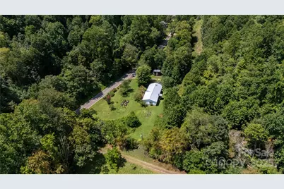 614 Upper Doe Bag Road, Green Mountain, NC 28740 - Photo 13