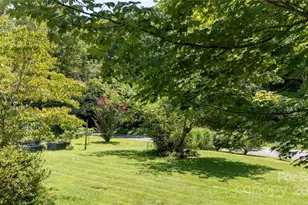 614 Upper Doe Bag Rd, Green Mountain, NC 28740 - Photo 19