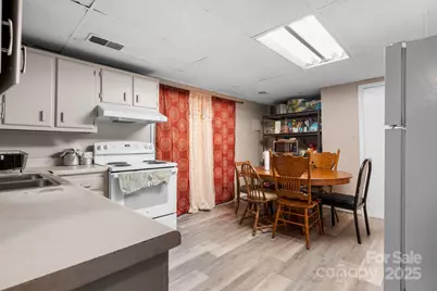 406-408 Burkemont Avenue, Morganton, NC 28655 - Photo 35