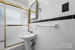 410 Burkemont Ave, Morganton, NC 28655 - Photo 23