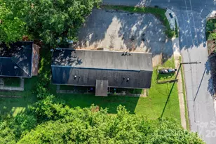 410 Burkemont Ave, Morganton, NC 28655 - Photo 7