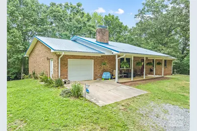400 Sunset Heights, Canton, NC 28716 - Photo 1