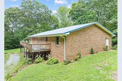 400 Sunset Heights, Canton, NC 28716 - Photo 5