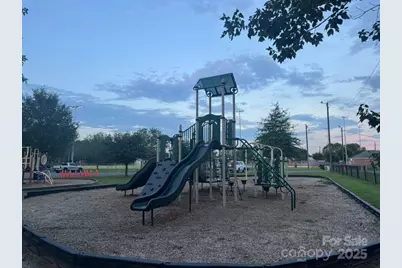 305 Mobley Street, Clover, SC 29710 - Photo 5