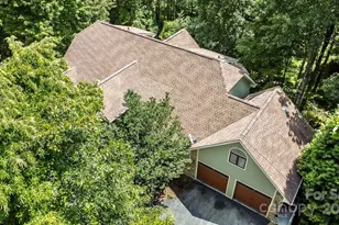 301 Gateway Dr, Hendersonville, NC 28739 - Photo 41