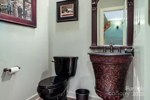 301 Gateway Dr, Hendersonville, NC 28739 - Photo 21