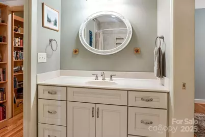 301 Gateway Drive, Hendersonville, NC 28739 - Photo 29