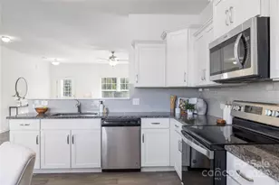 188 Parkmont Dr, Troutman, NC 28166 - Photo 7