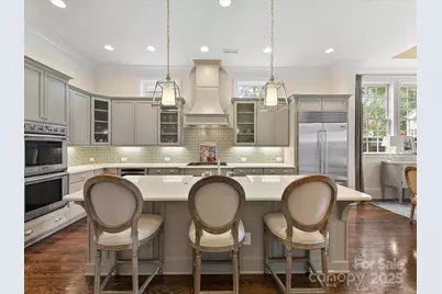 4303 Calvet Court, Charlotte, NC 28210 - Photo 7