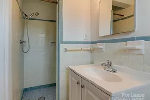 1432 Bevis Dr, Charlotte, NC 28209 - Photo 31