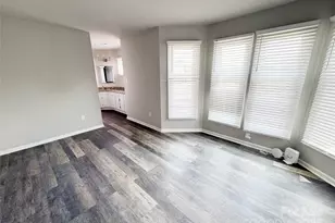 9211 Ravenwing Dr, Charlotte, NC 28262 - Photo 13