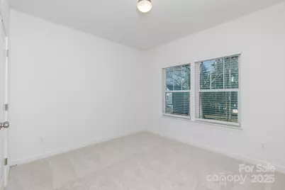 2032 Mandarin Boulevard, Charlotte, NC 28205 - Photo 21