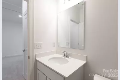 2032 Mandarin Boulevard, Charlotte, NC 28205 - Photo 17
