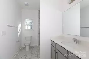 2032 Mandarin Blvd, Charlotte, NC 28205 - Photo 29