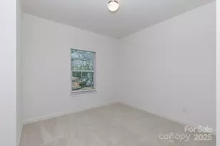 2032 Mandarin Blvd, Charlotte, NC 28205 - Photo 19