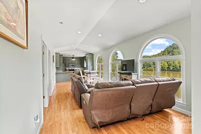 209 Catawba Avenue, Hickory, NC 28601 - Photo 21