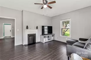 206 McConnell St, Clover, SC 29710 - Photo 5