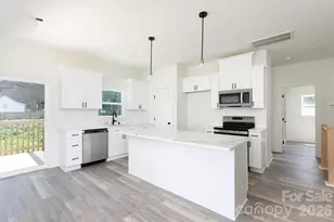 309 Riley Ct, Gastonia, NC 28052 - Photo 9