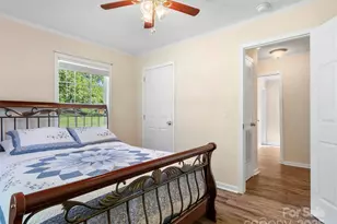 9 Sun Ridge Rd, Asheville, NC 28806 - Photo 17