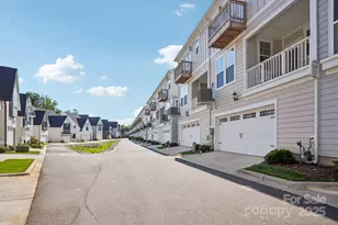 620 Amalfi Dr, Davidson, NC 28036 - Photo 45