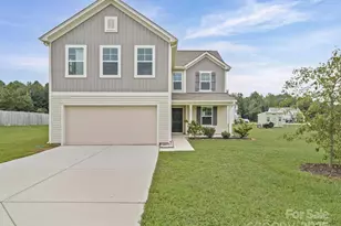 303 Amberly Cir, Pageland, SC 29728 - Photo 1