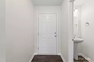 303 Amberly Cir, Pageland, SC 29728 - Photo 9