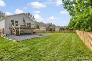 61 Village St, Clyde, NC 28721 - Photo 27