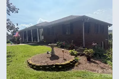 124 Mountain Valley Drive, Hendersonville, NC 28739 - Photo 3