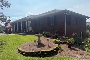 124 Mountain Valley Dr, Hendersonville, NC 28739 - Photo 3