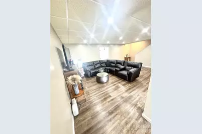 124 Mountain Valley Drive, Hendersonville, NC 28739 - Photo 23