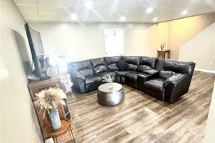 124 Mountain Valley Dr, Hendersonville, NC 28739 - Photo 23