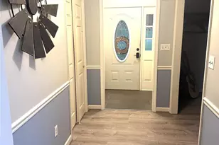 124 Mountain Valley Dr, Hendersonville, NC 28739 - Photo 7