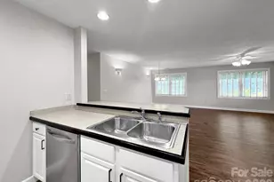 1465 S Lakeshore Dr, Lake Junaluska, NC 28745 - Photo 17