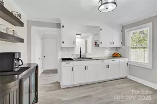 4421 Gum St, Charlotte, NC 28208 - Photo 7