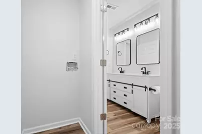 10862 Holly Ridge Boulevard, Charlotte, NC 28216 - Photo 11