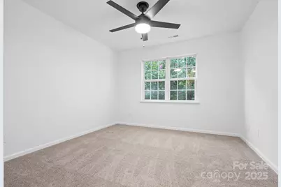 10862 Holly Ridge Boulevard, Charlotte, NC 28216 - Photo 17