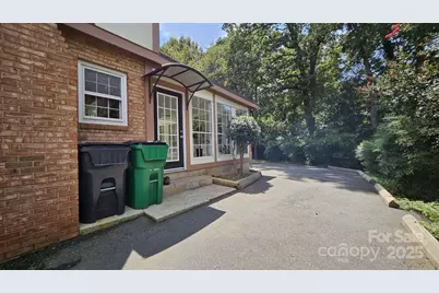 615 Braxfield Drive, Charlotte, NC 28217 - Photo 31