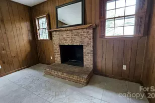 615 Braxfield Dr, Charlotte, NC 28217 - Photo 11