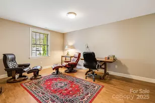 28 Trafalgar Cir, Asheville, NC 28805 - Photo 15