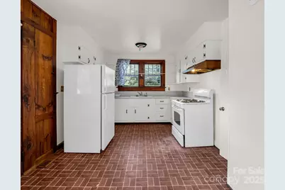 506 Bonner Street, Hendersonville, NC 28739 - Photo 15